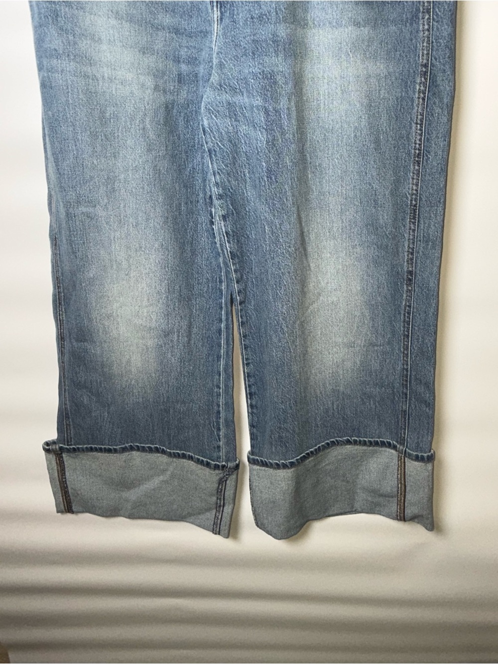 Lucky Brand High Rise Wide Leg Cuffed Jeans Blue Denim Size 14/32 Coastal Boho - Picture 4 of 12